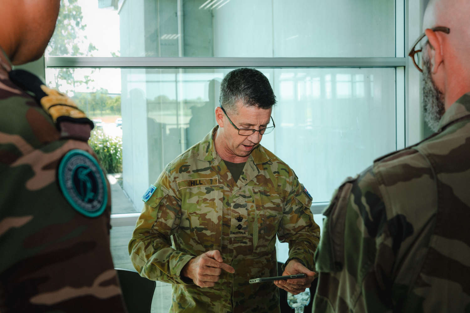 Commander of the Pacific Response Group, Lieutenant Colonel Scott Hill, briefing the Pacific Response Group personnel providing specialist planning support for Vanuatu following the earthquake on 17 December 2024.